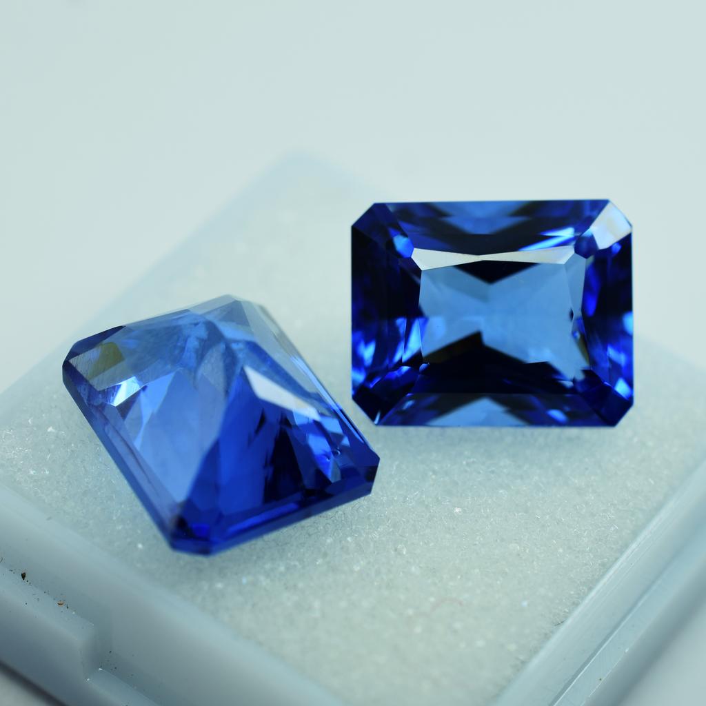 Natural BLUE Flawless Sapphire 18.60 Ct Emerald Cut Making Jewelry Gemstone