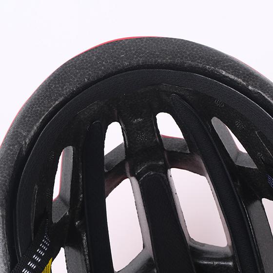 Outdoor Riding Helmet Bicycle EPS One Piece Riding Gear Bicycle Helmet CE Mountain Bike Helmet
