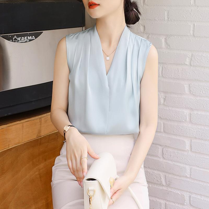 

Spring white shirt women s long-sleeved design sense retro silk top professional satin shirt XXL