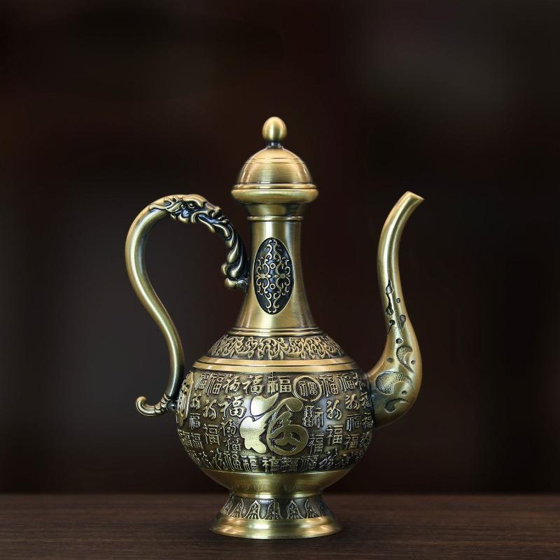 Chiński czysty miedziany garnek do wina z mosiądzu, reliefowy garnek do wina Baifu, starożytny staromodny styl gospodarstwa domowego, styl pałacowy, ozdoba