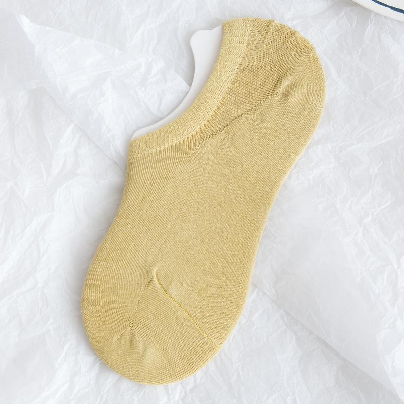 Ladies Spring and Summer Thin Lovely Trend Solid Color Breathable Invisible Cotton Socks
