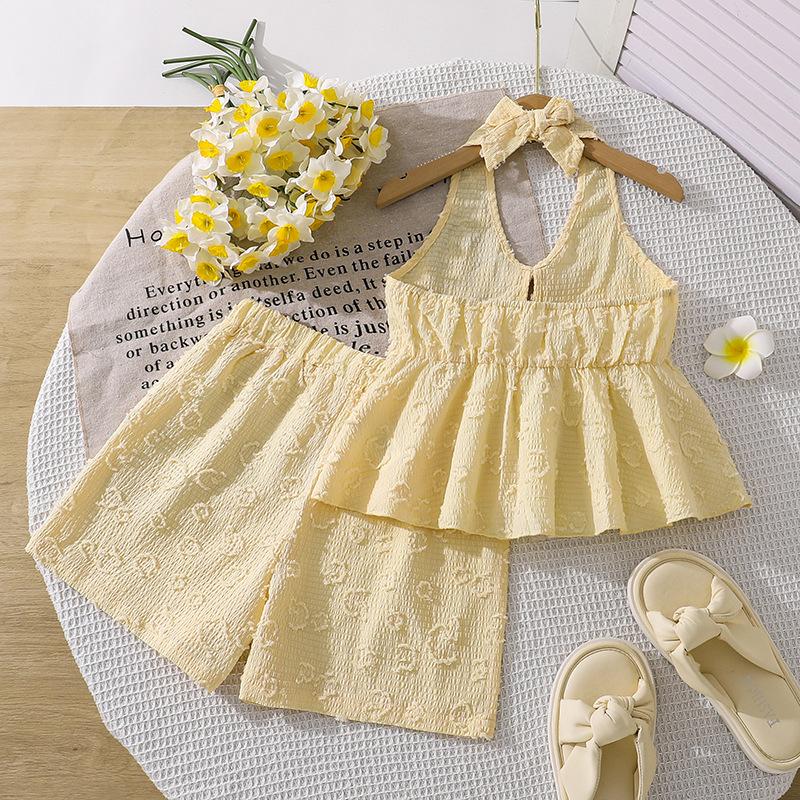 Girls' Fashionable Outfit - Summer Children's Casual V-neck Collarless Sleeveless Frilled Edge Top and Shorts Set