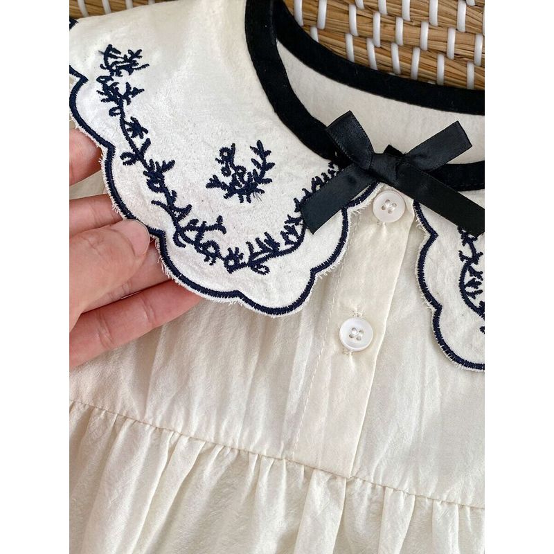 Ins New Stylish Embroidered Lapel Romper for Baby Girls, Autumn Clothing, Thin Long-Sleeve One-Piece Crawling Suit for Infants