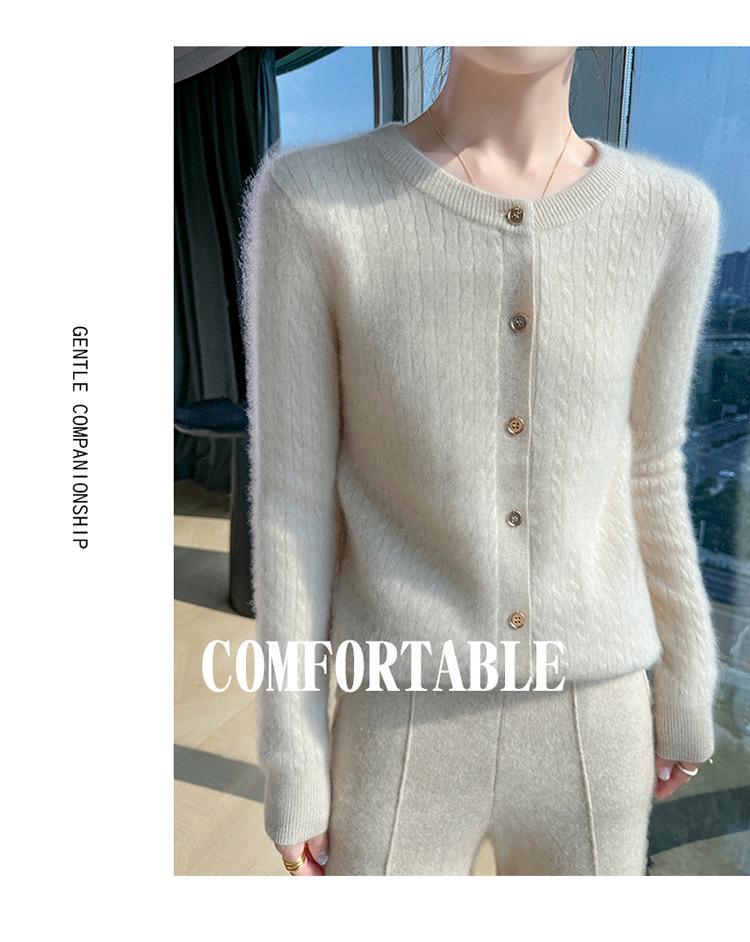 Women's 2025 Retro Cable Knit Cardigan, Long Sleeve, Round Neck, Loose Fit, Short Sweater Jacket, Versatile Layering Piece
