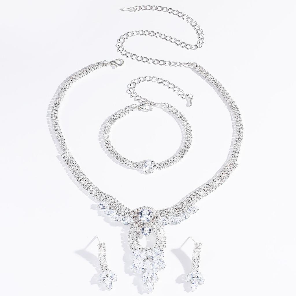 New Nigeria Dubai Jewelry Set Bride Necklace Bracelet Earrings Ring Four-Piece Set