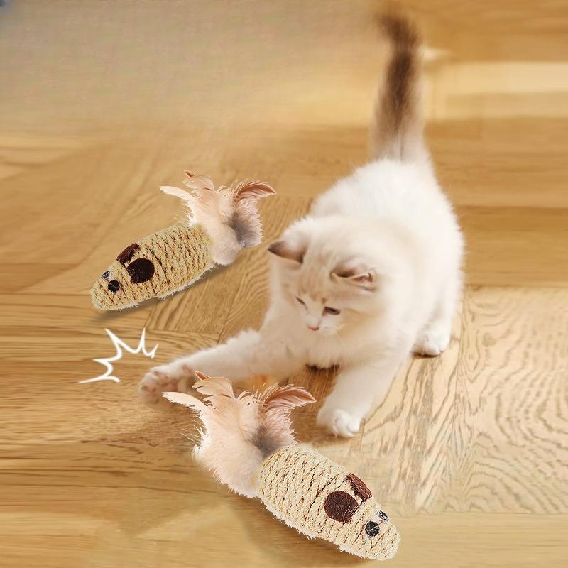 Inside The Cat Toy Mouse, There Is A Rustling Sound of A Hemp Rope, A Chicken Feather Mouse, and A Cat Toy Mouse