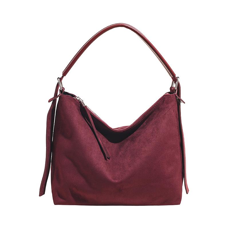 Vintage suede tote bag, new large-capacity versatile commuter underarm bag, shoulder messenger bag.