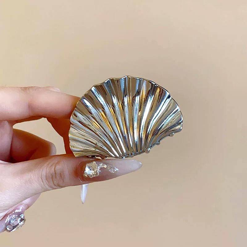 

Заколки для волос в виде ракушек для женщин, девушек, милые, универсальные, модные аксессуары для волос, простые, темпераментные, заколки-акулы, подарки 5.5cm серебряный
