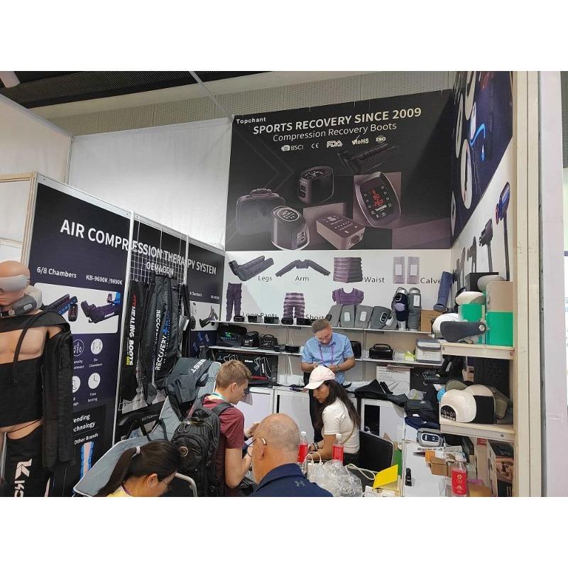 Masajor cu Compresie pentru Recuperarea Mușchilor Picioarelor - Presiune Aer pentru Circulație și Drenaj Limfatic