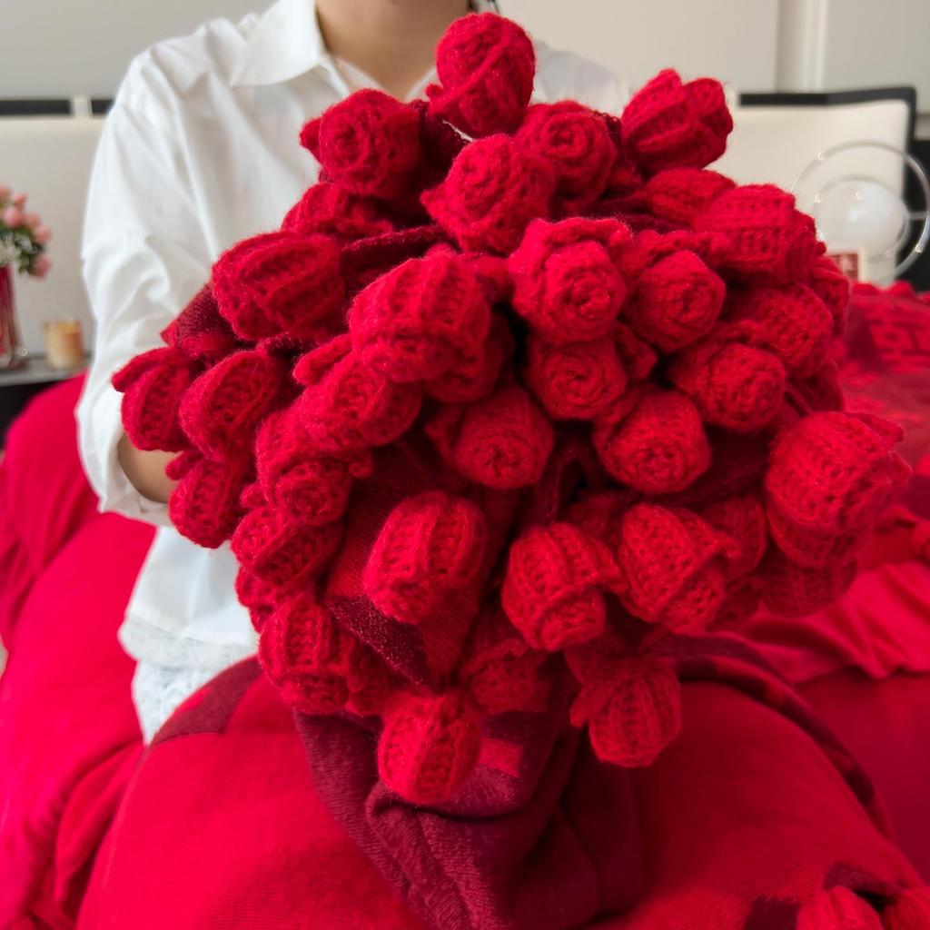 Rose Bouquet Gold Blanket: Perfect High-End Gift for Weddings, Engagements, New Brides, or Best Friends