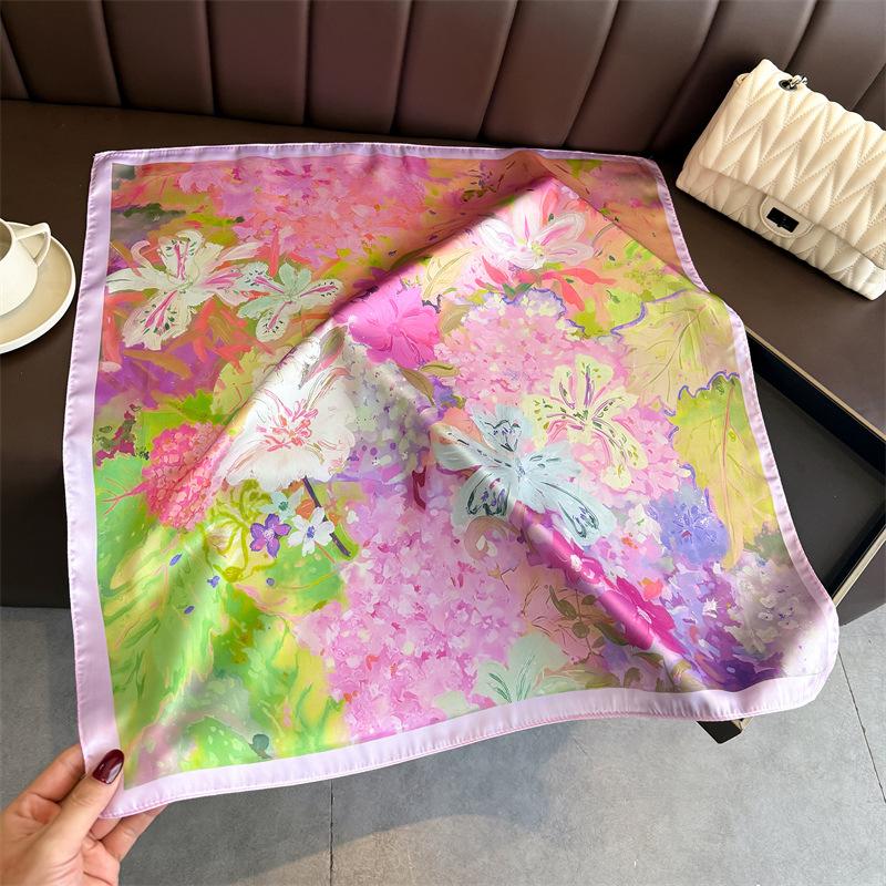 New Modern Polka Dot Printed Silk Scarf Square Scarf High-end Shawl Sunscreen Neck Small Square Scarf Headscarf Women's Scarf