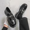 New Outdoor Men's Fashion Loafers Luxury Men Dress Shoes All-match Mens Slip on Footwear Business Moccasins All-match Male Flats