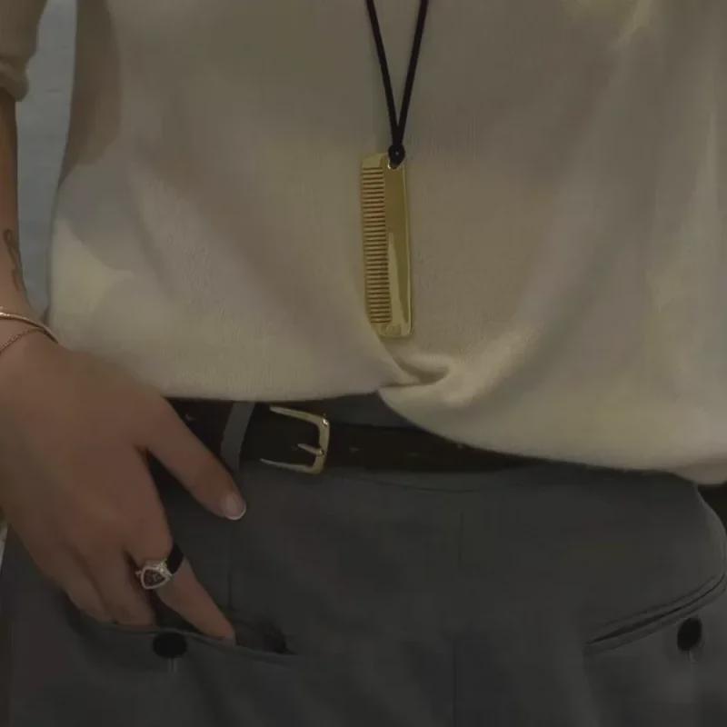 Collana Lunga Ouni Che Jingyuan: Catena per Maglione Elegante e Versatile