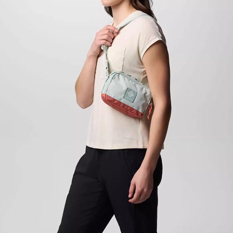 New Columbia Fabric Shoulder Bag Regular Unisex Light Green UU2768-335