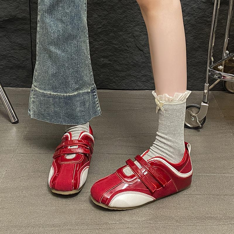 

Mary Jane women s shoes 2025 summer new thin-soled German training shoes Velcro light wear comfortable soft-soled single shoes 40 красный