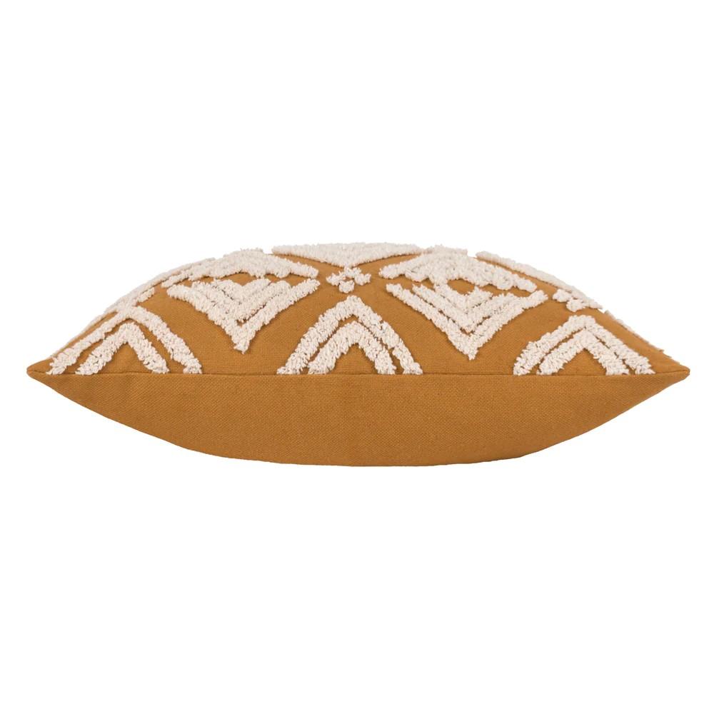 Yard Taya Tufted Cushion Cover