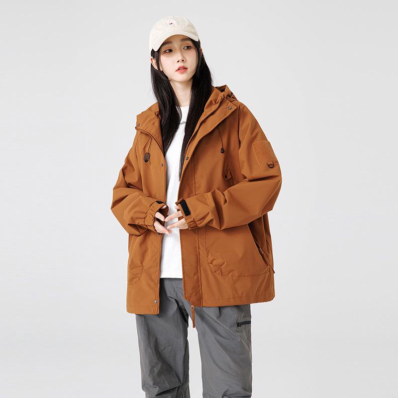 Men's 2024 Mountain Series Embroidered Outdoor Windbreaker Jacket: Functional, Trendy Workwear Coat