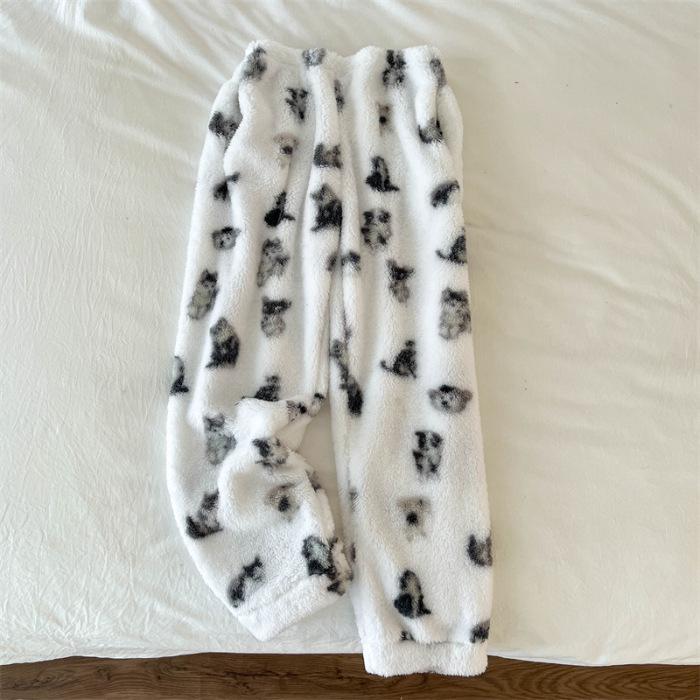 Women's Double-Pocket Coral Fleece Flannel Pajama Pants - Thick, Warm, and Perfect for Autumn/Winter