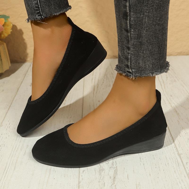 Fashion Spring New Flat Shoes Women's Fashion Round Head Shallow Mouth Cloth Surface Soft Sole Non-slip Single Shoes