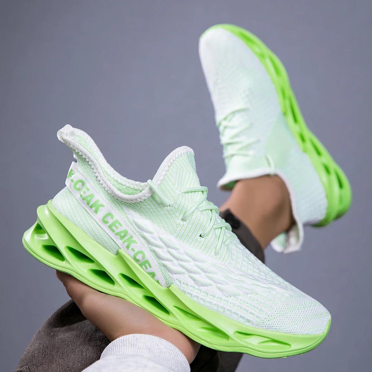 

MAEDEF Легкие кроссовки для бега Мужские Дышащие сетчатые кроссовки Нескользящие Обувь для тренировок в зале Ходьба Комфорт Повседневная обувь 43 зелёный