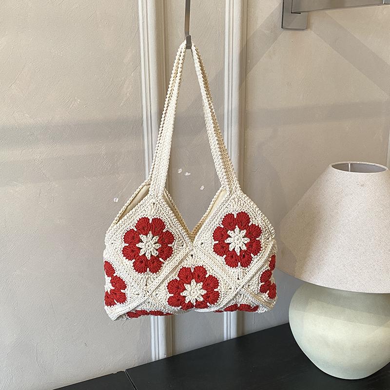 2026 New Retro Granny Square Flower Crochet Bag for Women Color Block Hand Woven Shoulder Bag Ins Style Vacation Exquisite Tote