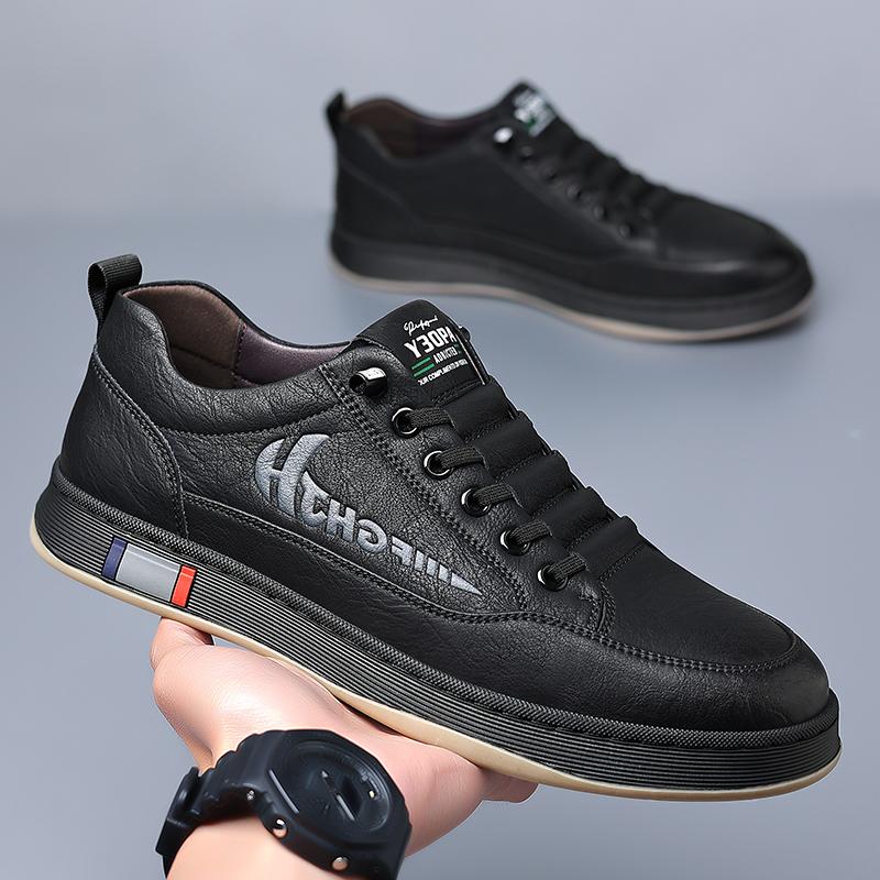Hot Sale Mens Casual Leather Shoes Comfortable Anti Slip Outdoor Skate Shoes Versatile Sneakers Retro Leisure
