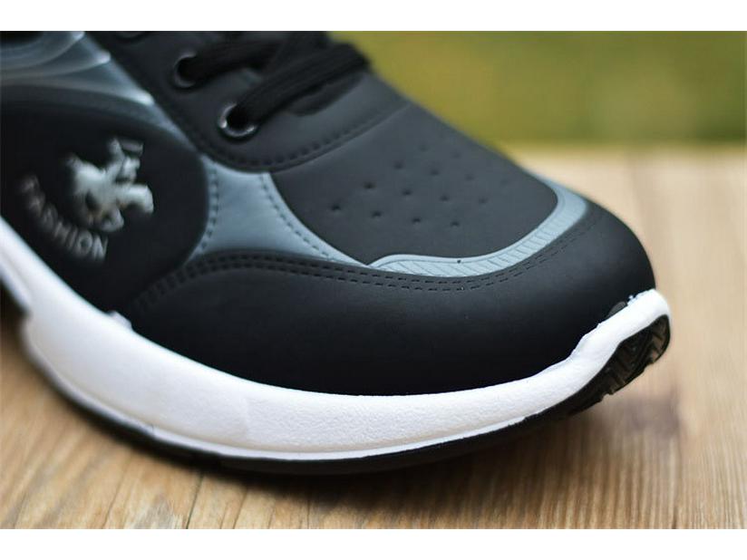 Men's White Sports Shoes: Air Cushion, Breathable, Non-Slip Leather, Trendy Casual Footwear for Autumn.