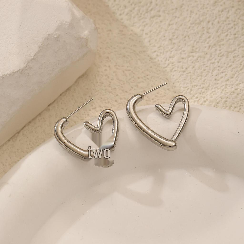 Chic Minimalist Twisted Round Hoop Earrings for Women - Elegant European & American Style