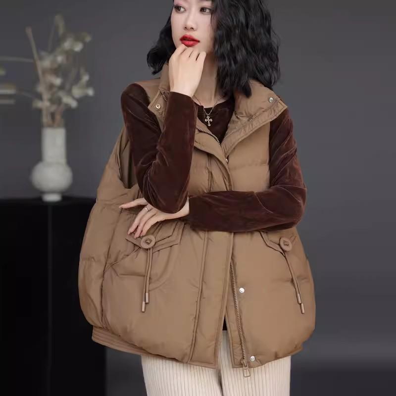 

New Chinese fashion down vest women s 2025 winter stand-up collar lightweight white duck down thermal vest thickened large size jacket S верблюд