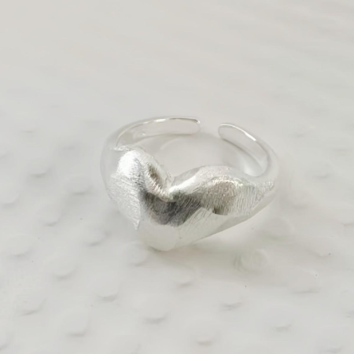 Korean Style Brushed Heart Ring - Creative, Frosted, Minimalist Design