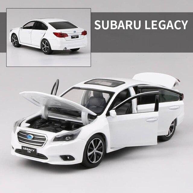 Yeni 1 :32 Subaru Legacy Diecast Model Araba Oyuncakları Sesli