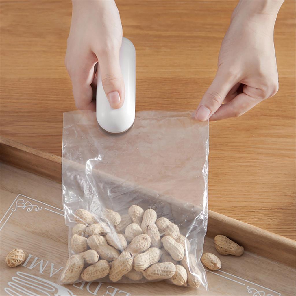  Selador de embalagens de alimentos a vácuo Máquina elétrica portátil Ferramenta de armazenamento portátil 2PC