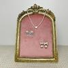 Vintage Inspired Earring Necklace Display Stand Flannel Lined Resin Frame Jewelry Organizers For Home Store Decoration