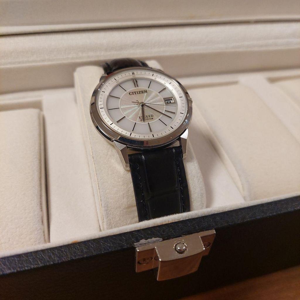 Used [Good condition] Citizen Exceed Eco-Drive radio clock (external leather band replaced)