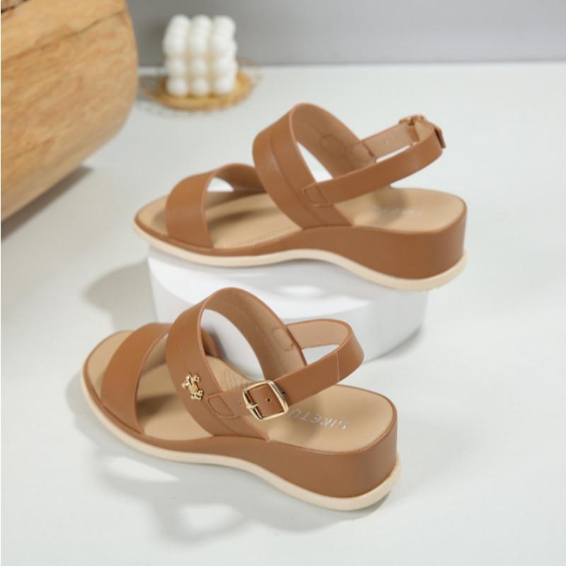 Sandals for Women 2026 Summer New Buckle Casual Women's Sandals for Beach and Beach Comfort Sloping Heel Sandal platform Heels