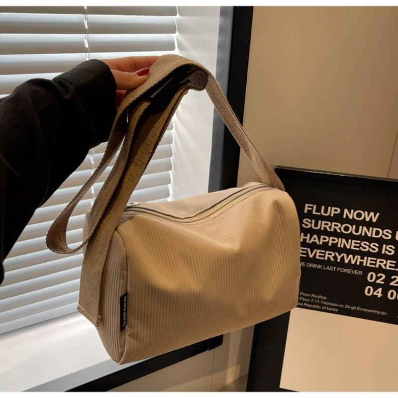 Premium canvas bag, women's new velvet shoulder bag, small oblique span bag, commuter pillow bag, simple.