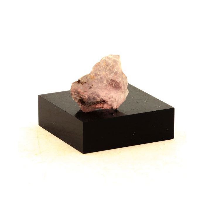 Pierres et Minéraux. Fluorite Rose. 20.50 ct. Talèfre, Massif du Mont-Blanc, France.