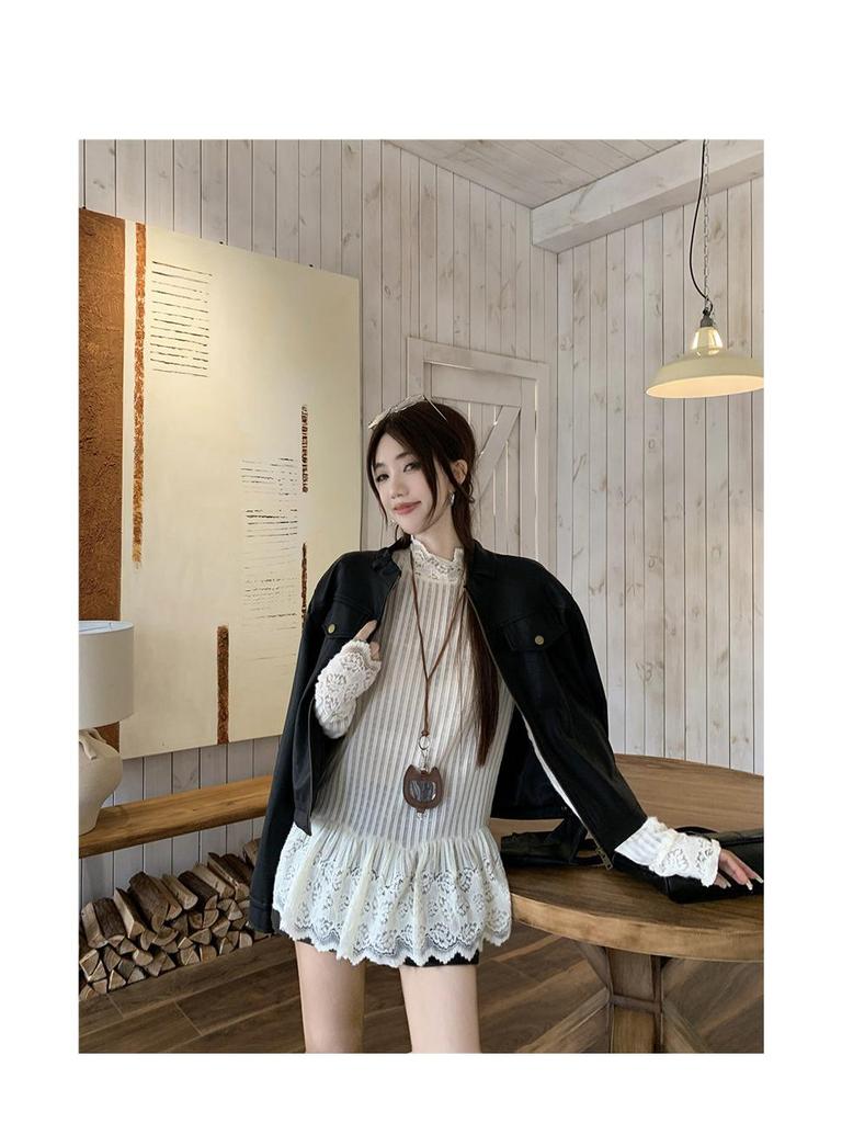 Women's Retro Lace Trim Embroidered Long Sleeve Loose T-Shirt - Autumn 2025 Collection.