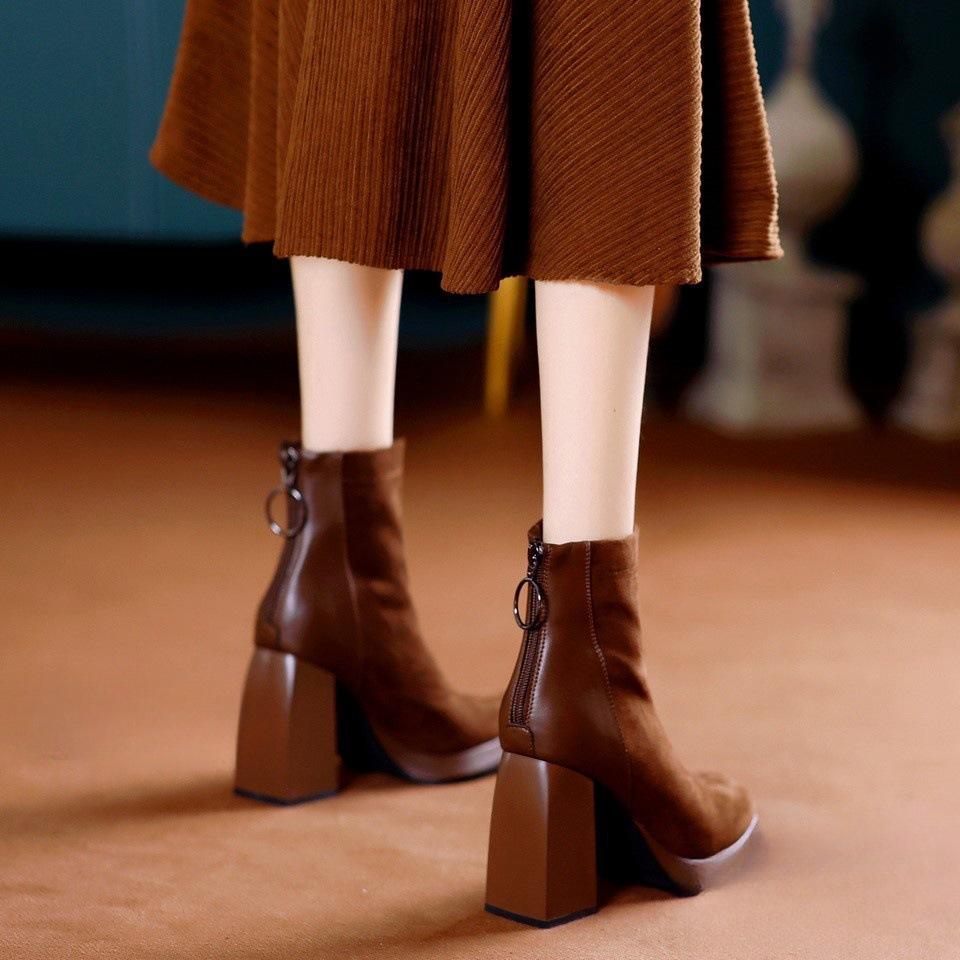Temperament square head high heels Martin boots women's autumn and winter British wind waterproof table not tired feet thick heel short boots
