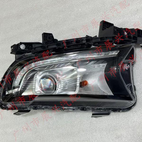 4121200XP6PXA: Совместимо с фарами и передними комбинированными фонарями пикапа Great Wall Wingle. Fengjun