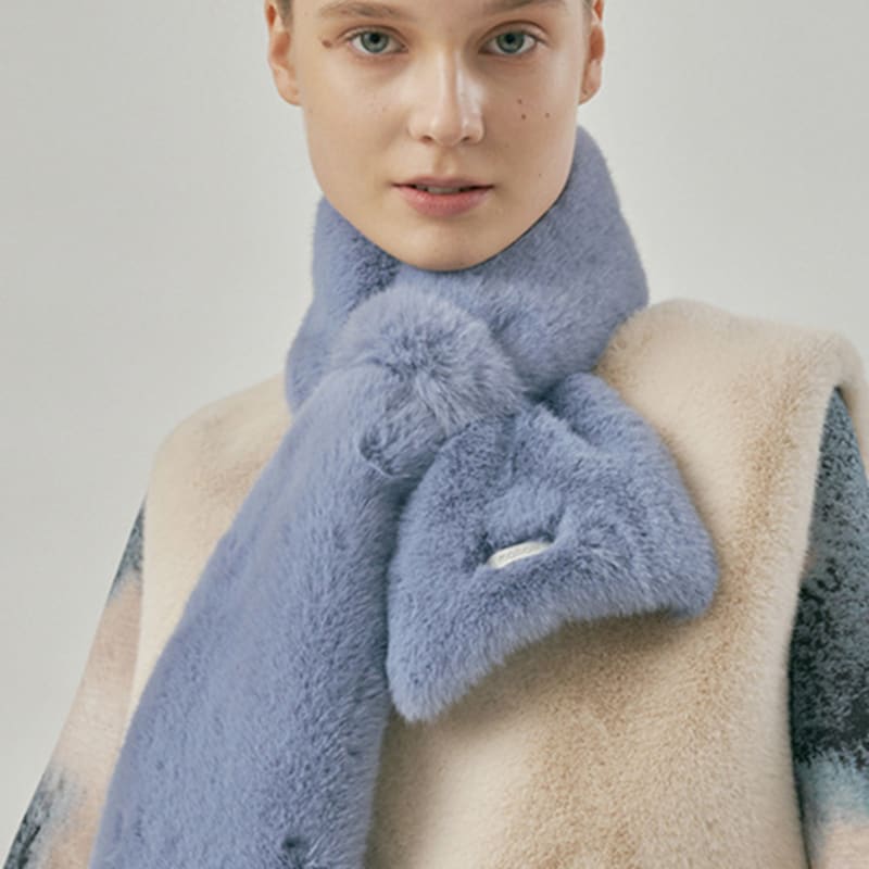 

molliolli Molli Ring Fake Fur Muffler molliolli Ring_[Sky Blue] Sky Blue_FREE