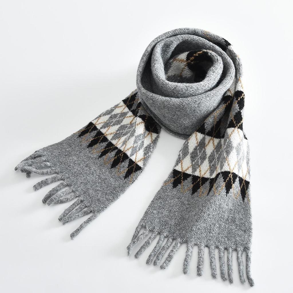 Kids' Diamond Knit Scarf - Parent-Child Style, Warm & Windproof for Autumn/Winter Korean Style.