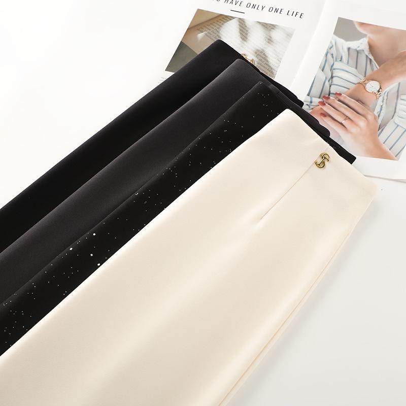 Beige High-Waisted Knee-Length Slimming Bodycon Skirt for Spring & Autumn 2025