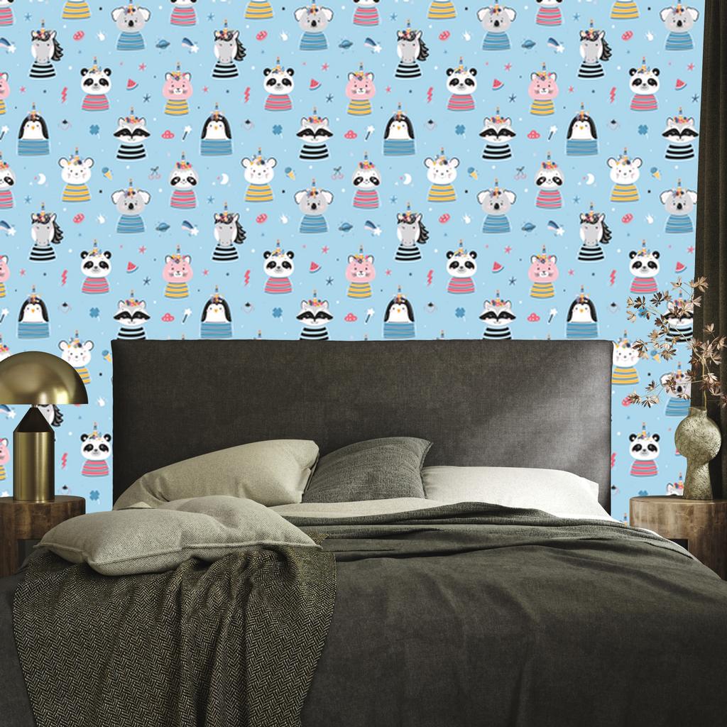 Wallpaper Colorful Animals from a Fairy Tale for the Living Room and Bedroom 50x1000