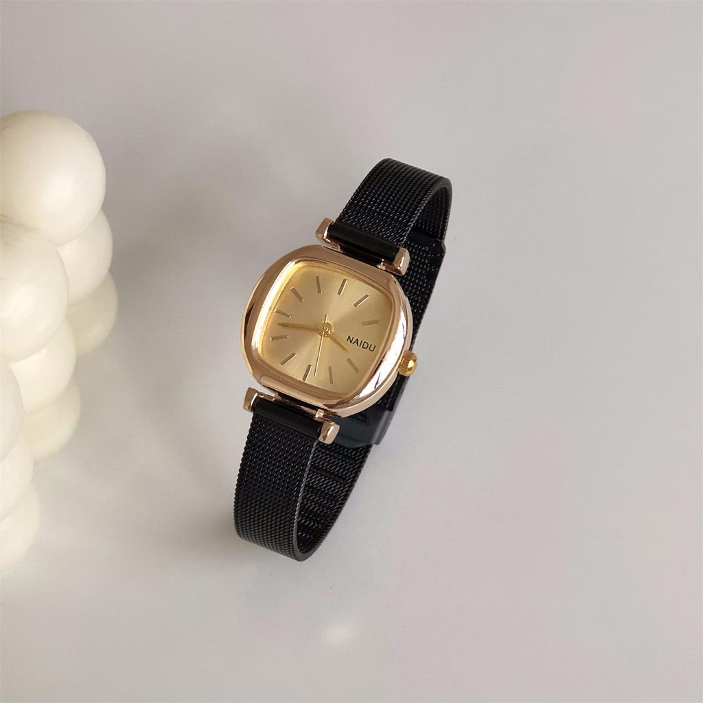 Light Luxury Black Gold Small Sugar Cube Chain Watch Women'S Exquisite Niche Supply High-End Small Dial Quartz Women'S Watch