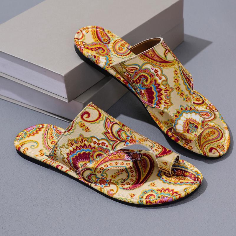 Fashion Women Slippers Flip Flops Summer New Women Sandals Sexy Flat Slippers Outdoor Beach Shoes Printed Designer Slippers Slides Women