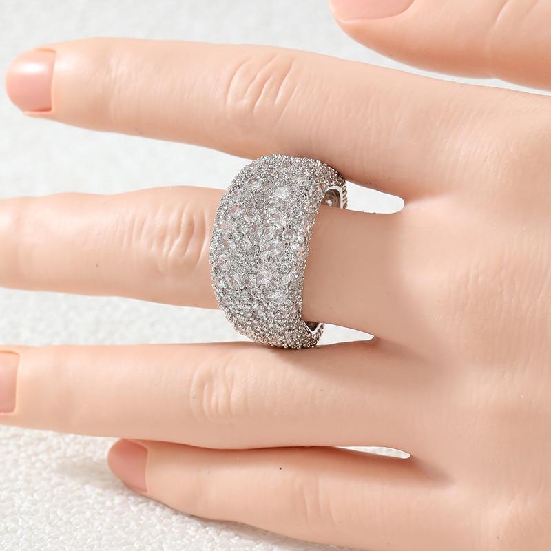 Luxury Inlaid White CZ Women's Ring Elegant CopperColor Geometry Daily Wear Party Jewelry Anniversary Gift