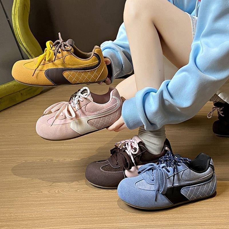 Niche design thick-soled women's spring and autumn new sports and leisure shoes versatile flat-soled running shoes
