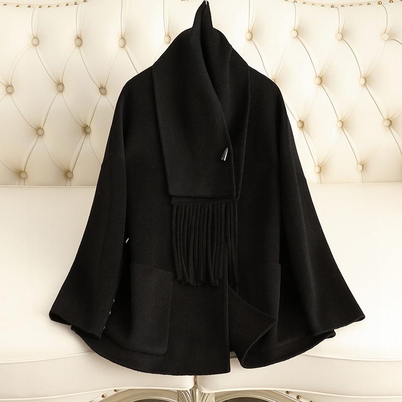 

Двустороннее шерстяное пальто женское новое высококлассное нишевое атмосфера бахрома шарф шерстяное пальто женское маленькое M чёрный