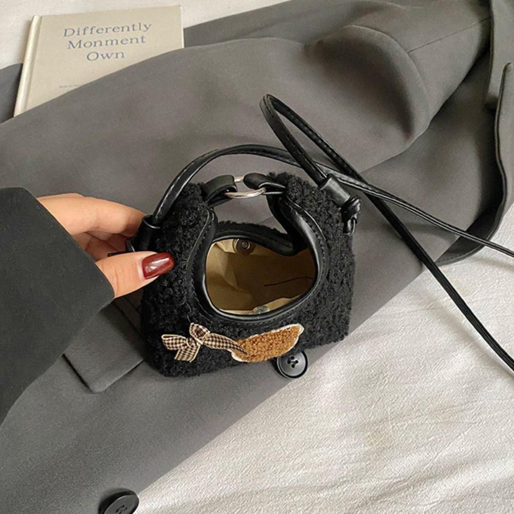 Cute Plush Crossbody Bag Cartoon Mini Shoulder Bag Creative Bear Bow Handbag  Kids